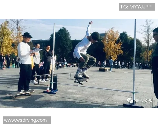 成都滑板队的防守与反击分析及其在比赛中的得失情况探讨 成都滑板队的防守与反击分析及其在比赛中的得失情况探讨